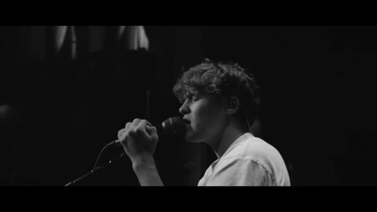 Max Allais - When The Party Ends แปลเพลง